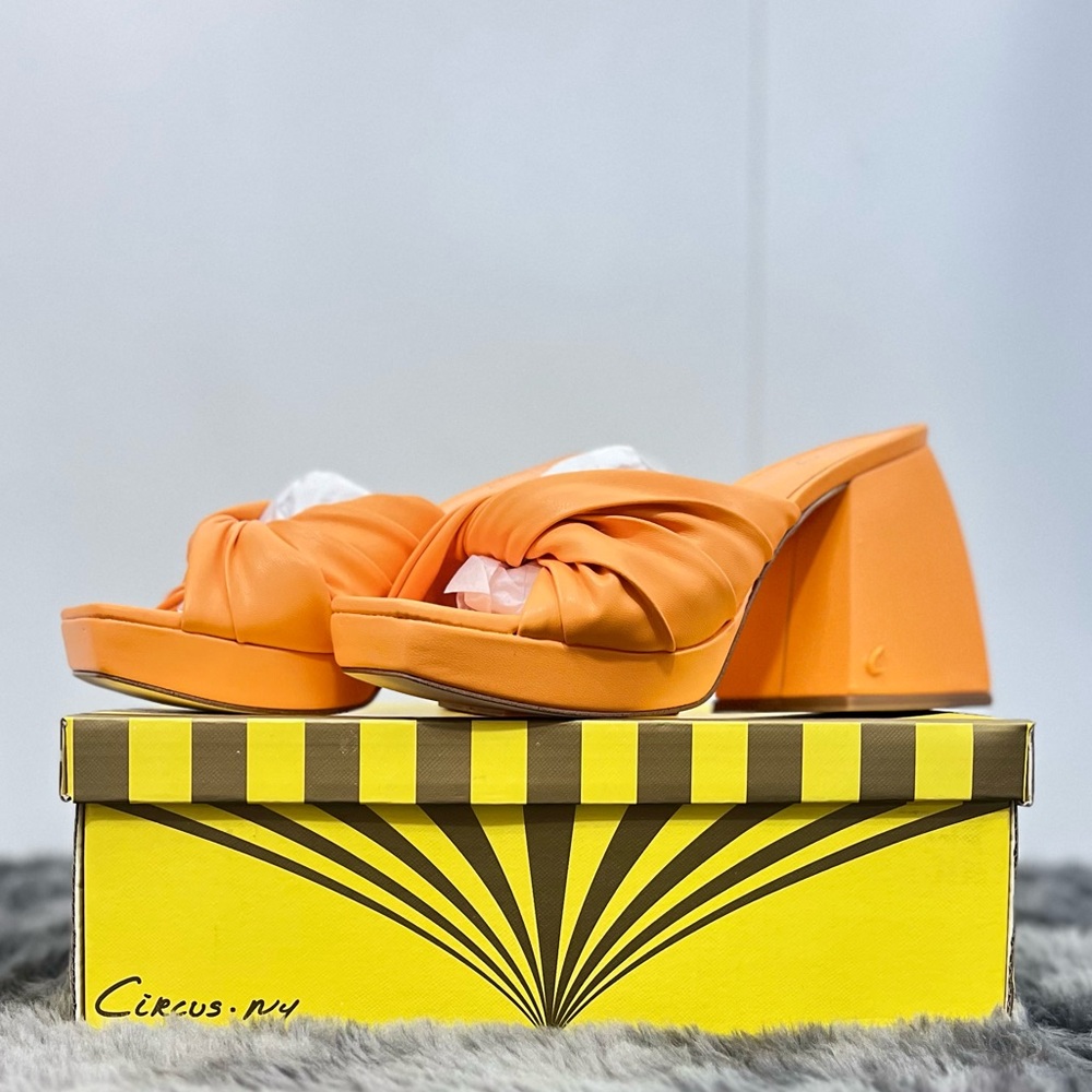 Circus Marianna, Creamsicle